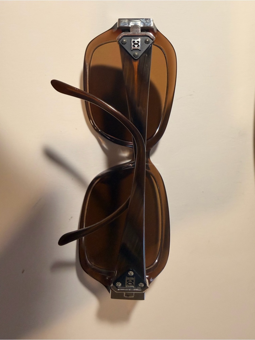 Escada Brown Tortoiseshell women’s Sunglasses with gold Accents.